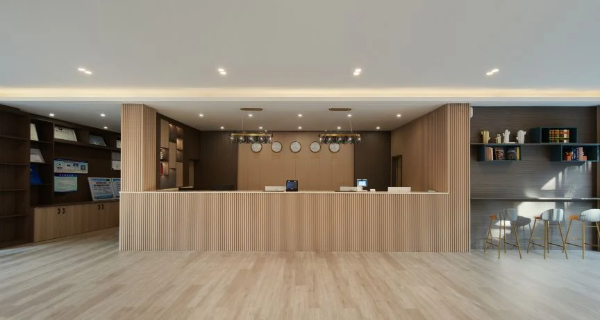 Sanya Bihai Jinsha Hotel — Стойка регистрации