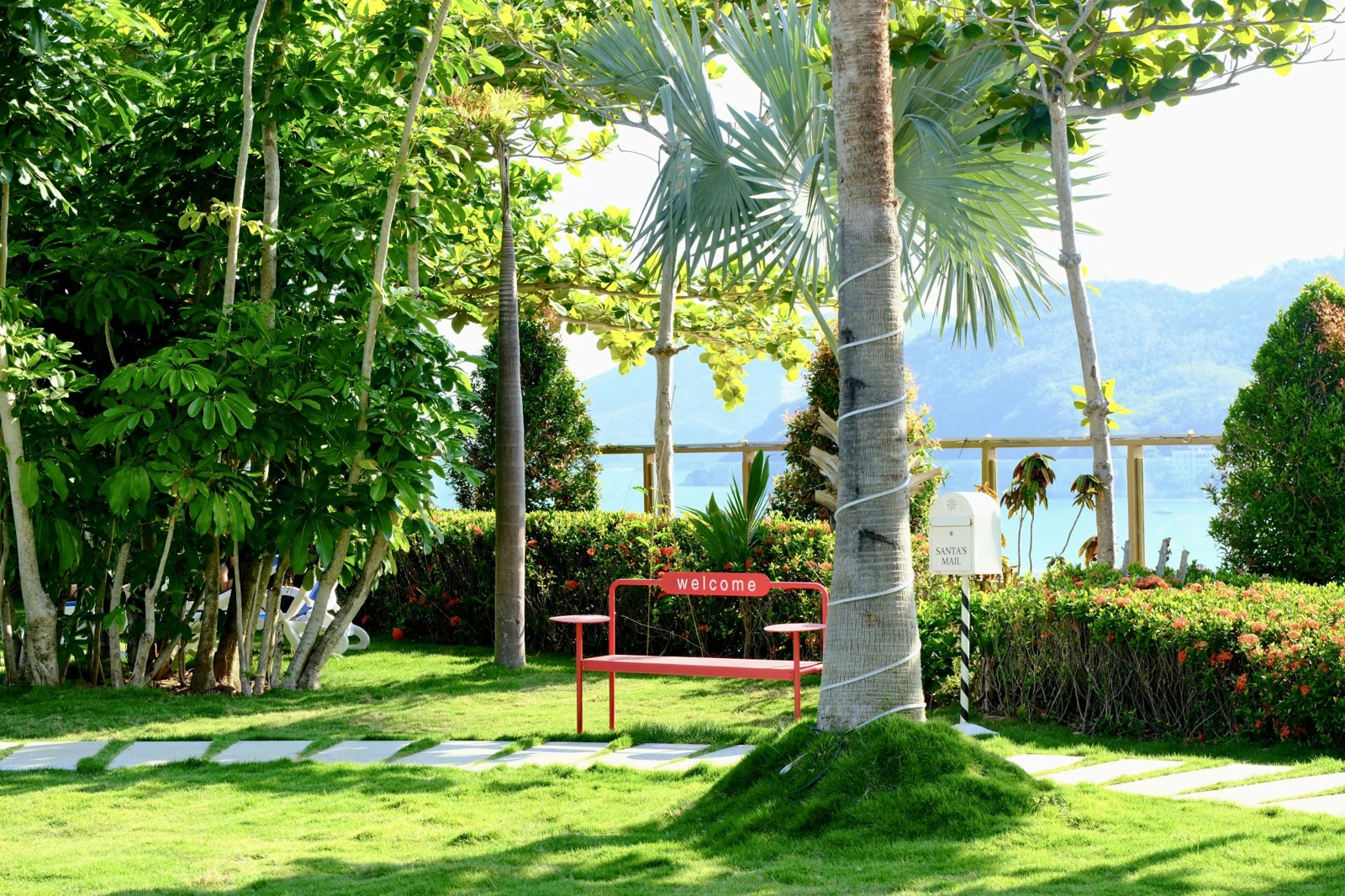 Harman Resort Hotel Sanya — Территория отеля