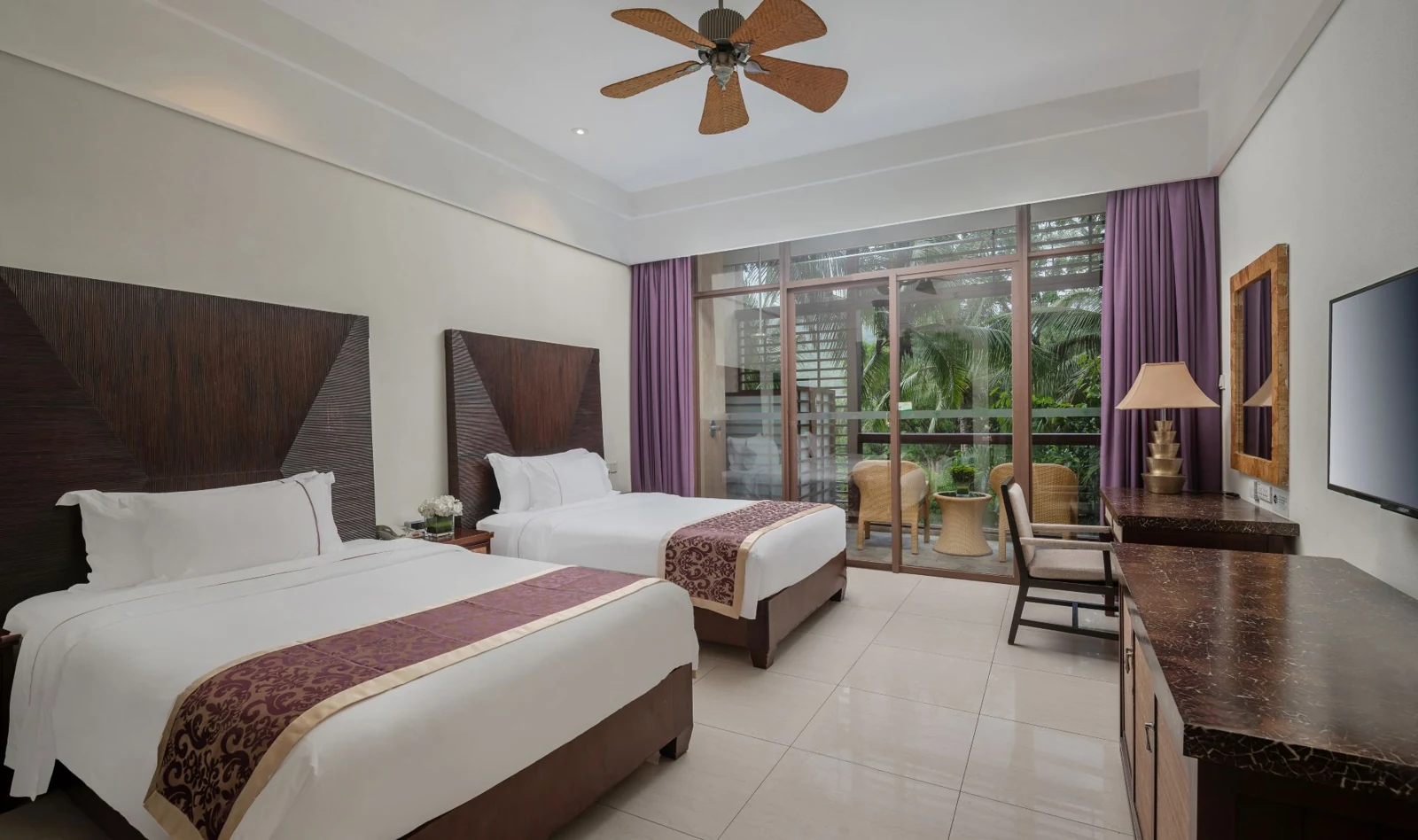 Mangrove Tree Resort Yalong Bay — Номер с видом на сад