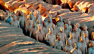 Терракотовое войско императора Цинь Шихуанди