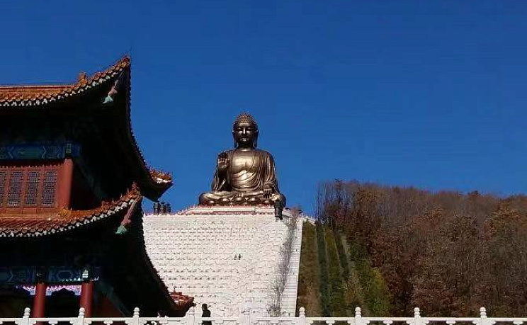 Храмовый комплекс в г.Дуньхуа - Изображение 1