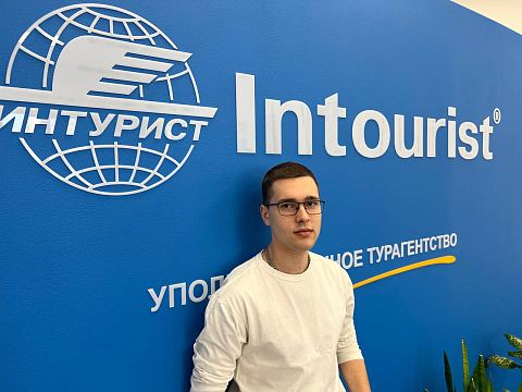 Роман Агафонов
